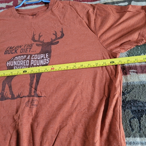 Bass Pro hunt themed t-shirt. - Picture 5 of 5